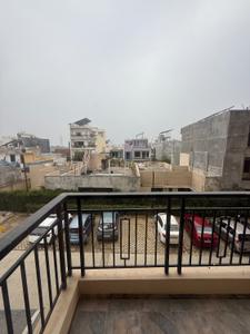 Balcony Image of 1000 Sq.ft 3 BHK Apartment / Flat for rent in Oro Elements, Jankipuram Lucknow for Rs. 18500