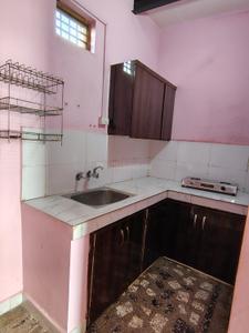Kitchen Image of 1100 Sq.ft 2 BHK Builder Floor for rent in Sector 9B Gurgaon for Rs. 12000
