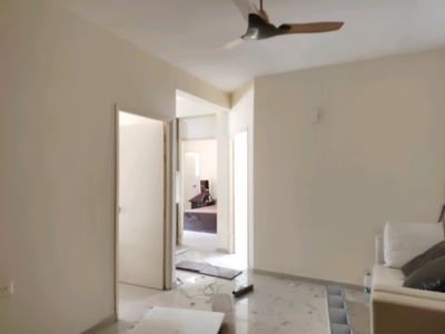 Living Room Image of 850 Sq.ft 3 BHK Apartment / Flat for rent in Pyramid Infinity, Sector 70 Gurgaon for Rs. 27000