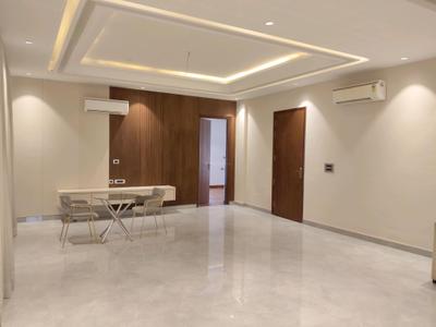 Living Room Image of 2450 Sq.ft 4 BHK Builder Floor for sale in South City Floors 1, Sector 41 Gurgaon for Rs. 29900000