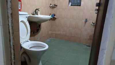 Image of 1200 Sq.ft 2 BHK Apartment / Flat for rent in Sector 5 Dwarka, New Delhi for Rs. 31000