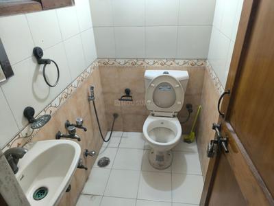 Image of 2250 Sq.ft 3 BHK Builder Floor for rent in Sector 9, Faridabad for Rs. 35000