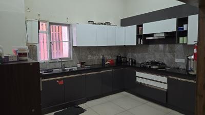 Kitchen Image of 3330 Sq.ft 4 BHK Apartment / Flat for sale in Mahindra Windchimes Phase 1, Arakere Bengaluru for Rs. 62500000