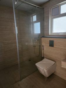 Bathroom Image of 2187 Sq.ft 3 BHK Apartment / Flat for sale in Auro Kohinoor, Kothaguda Hyderabad for Rs. 30000000
