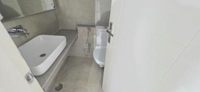 Bathroom Image of 700 Sq.ft 3 BHK Apartment / Flat for sale in Eldeco The Greens, Sector 150 Noida for Rs. 18000000