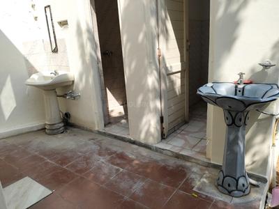 Bathroom Image of 200 Sq.ft 1 BHK Independent House for rent in Azad Nagar Patiala for Rs. 7000