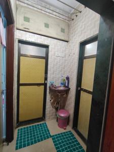 Bathroom Image of 565 Sq.ft 1 BHK Apartment / Flat for rent in Thane East Thane for Rs. 32000