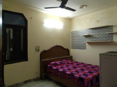 Bedroom Image of 850 Sq.ft 2 BHK Builder Floor for rent in Kamla Nagar New Delhi for Rs. 23000