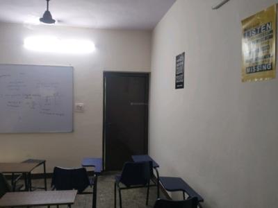 Bedroom Image of 1250 Sq.ft 3 BHK Apartment / Flat for sale in Paschim Vihar New Delhi for Rs. 12500000