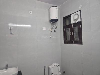 Image of 1700 Sq.ft 2.5 BHK Independent House for rent in Sector 41, Noida for Rs. 36000
