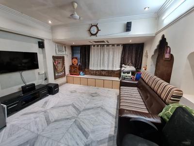 Hall Image of 751 Sq.ft 2 BHK Apartment / Flat for rent in Mahim Mumbai for Rs. 75000