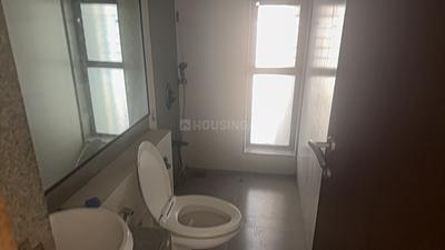 Image of 900 Sq.ft 2 BHK Apartment / Flat for sale in Rustomjee Elanza, Malad West, Mumbai for Rs. 30000000