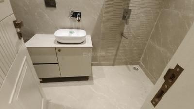 Image of 2500 Sq.ft 5 BHK Builder Floor for sale in Indirapuram, Ghaziabad for Rs. 33000000