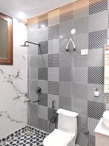 Common Bathroom Image of 2250 Sq.ft 4 BHK Builder Floor for sale in Ultra Luxury Builder Floor, Sector 85 Faridabad for Rs. 22000000