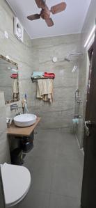 Bathroom Image of 1440 Sq.ft 3 BHK Builder Floor for sale in Mukherjee Nagar New Delhi for Rs. 15500000
