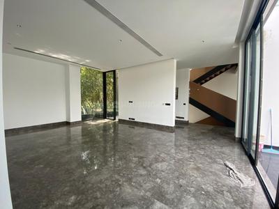 Bedroom Image of 8000 Sq.ft 7 BHK Independent House for sale in New Friends Colony New Delhi for Rs. 340000000