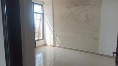 Bedroom Image of 2200 Sq.ft 4 BHK Apartment / Flat for sale in Fortune Victoria Heights, Dhakoli Zirakpur for Rs. 12990000