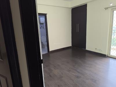 3 BHK Semi Furnished Flat