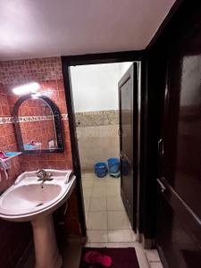 Bathroom Image of 1620 Sq.ft 2.5 BHK Apartment / Flat for sale in Bhondsi Gurgaon for Rs. 11500000