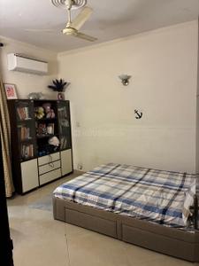 Bedroom Image of 2250 Sq.ft 4 BHK Apartment / Flat for sale in Parsvnath Prestige, Sector 93A Noida for Rs. 34500000