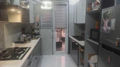 Kitchen Image of 2367 Sq.ft 3 BHK Builder Floor for sale in Sector 10A Gurgaon for Rs. 29500000