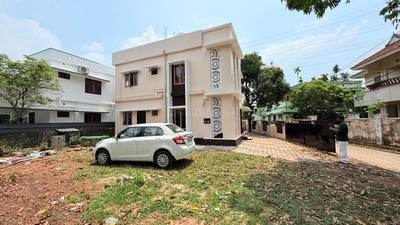 Image of 2400 Sq.ft 6 BHK Independent House for sale in Kakkanad, Kochi for Rs. 12700000