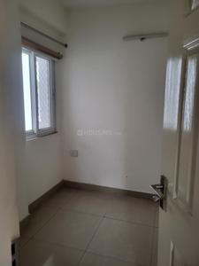 Bedroom Image of 1150 Sq.ft 2.5 BHK Apartment / Flat for rent in Express Zenith, Sector 77 Noida for Rs. 30100