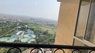 Balcony Image of 1000 Sq.ft 2.5 BHK Apartment / Flat for sale in Prateek Grand City, Siddharth Vihar Ghaziabad for Rs. 10800000