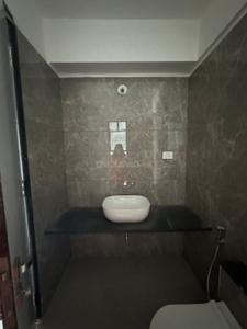 Bathroom Image of 1100 Sq.ft 2 BHK Apartment / Flat for sale in Aaiji Vivanta, Balewadi Pune for Rs. 14200000
