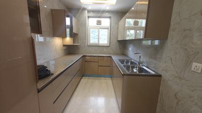 Kitchen Image of 1600 Sq.ft 3 BHK Builder Floor for sale in Sector 51 Gurgaon for Rs. 35000000