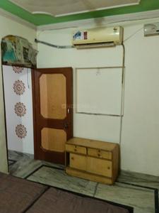 Bedroom Image of 600 Sq.ft 1 BHK Builder Floor for rent in Sector 19 Dwarka New Delhi for Rs. 18000
