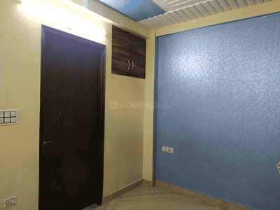 Image of 500 Sq.ft 1 BHK Builder Floor for rent in Shahdara, New Delhi for Rs. 10600