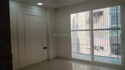 Bedroom Image of 1620 Sq.ft 3 BHK Builder Floor for sale in Anand Vihar New Delhi for Rs. 35000000