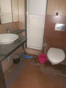 Common Bathroom Image of 1275 Sq.ft 2 BHK Apartment / Flat for sale in Lokhandwala Spring Grove, Kandivali East Mumbai for Rs. 22500000