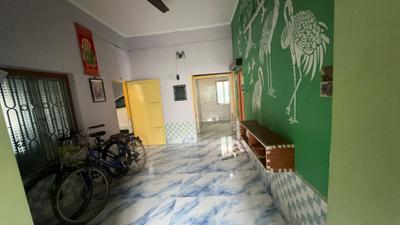 Living Room Image of 1200 Sq.ft 1.5 BHK Independent House for rent in Barrackpore Kolkata for Rs. 12500