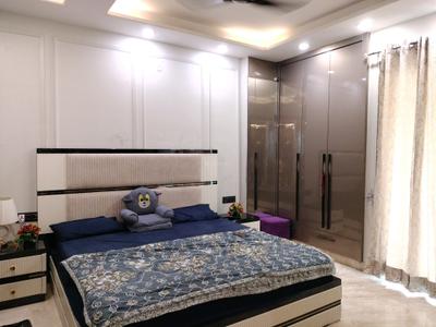Bedroom Image of 1871 Sq.ft 3 BHK Builder Floor for sale in Sector 8 Dwarka New Delhi for Rs. 33000000