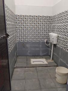 Bathroom Image of 1100 Sq.ft 3 BHK Independent House for rent in Kapil Nagar Bilaspur for Rs. 12000