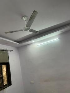 Bedroom Image of 1500 Sq.ft 3.5 BHK Builder Floor for rent in Moti Nagar New Delhi for Rs. 22000
