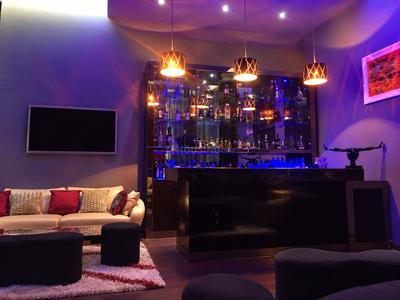 Hall Image of 10000 Sq.ft 5 BHK Independent House for rent in Neelankarai Chennai for Rs. 400000