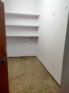 Bedroom Image of 1200 Sq.ft 1.5 BHK Builder Floor for rent in Gomti Nagar Lucknow for Rs. 14000