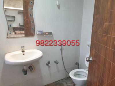 Image of 1050 Sq.ft 2 BHK Apartment / Flat for rent in Nagala Park, Kolhapur for Rs. 28000