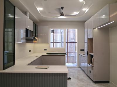 Kitchen Image of 1800 Sq.ft 3 BHK Builder Floor for sale in Paschim Vihar New Delhi for Rs. 36500000
