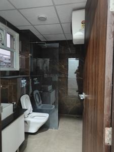 Bathroom Image of 1900 Sq.ft 3 BHK Apartment / Flat for rent in Green Lotus Saksham, Nabha Zirakpur for Rs. 35000