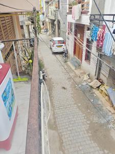 Balcony Image of 900 Sq.ft 2 BHK Builder Floor for rent in Aya Nagar New Delhi for Rs. 20000