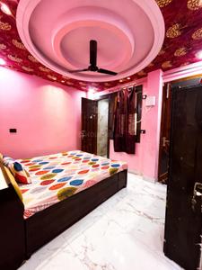 Bedroom Image of 690 Sq.ft 2 BHK Builder Floor for rent in Shastri Nagar New Delhi for Rs. 26000