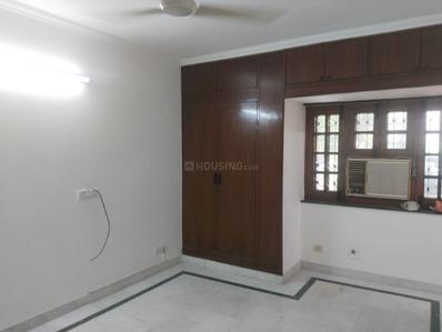 Bedroom Image of 1200 Sq.ft 2.5 BHK Apartment / Flat for sale in DDA Santushti Apartment, Vasant Kunj New Delhi for Rs. 25000000