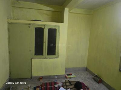 Bedroom Image of 800 Sq.ft 2 BHK Independent House for rent in New Alipore Kolkata for Rs. 12000