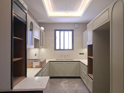 Kitchen Image of 1650 Sq.ft 3 BHK Builder Floor for sale in New Builder Floors, Paschim Vihar New Delhi for Rs. 37000000