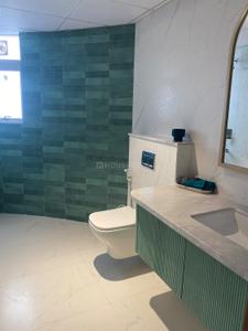 Bathroom Image of 2890 Sq.ft 4 BHK Apartment / Flat for sale in Rishita Serenity, Sushant Golf City Lucknow for Rs. 28044000