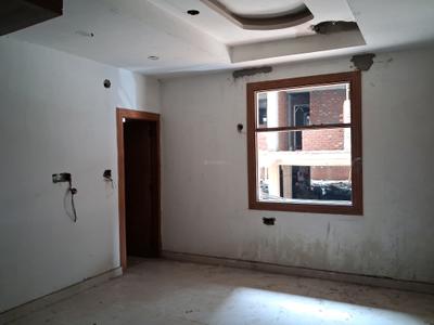 Bedroom Image of 1100 Sq.ft 2 BHK Apartment / Flat for sale in Hometech Pride, Sector 73 Noida for Rs. 4150000